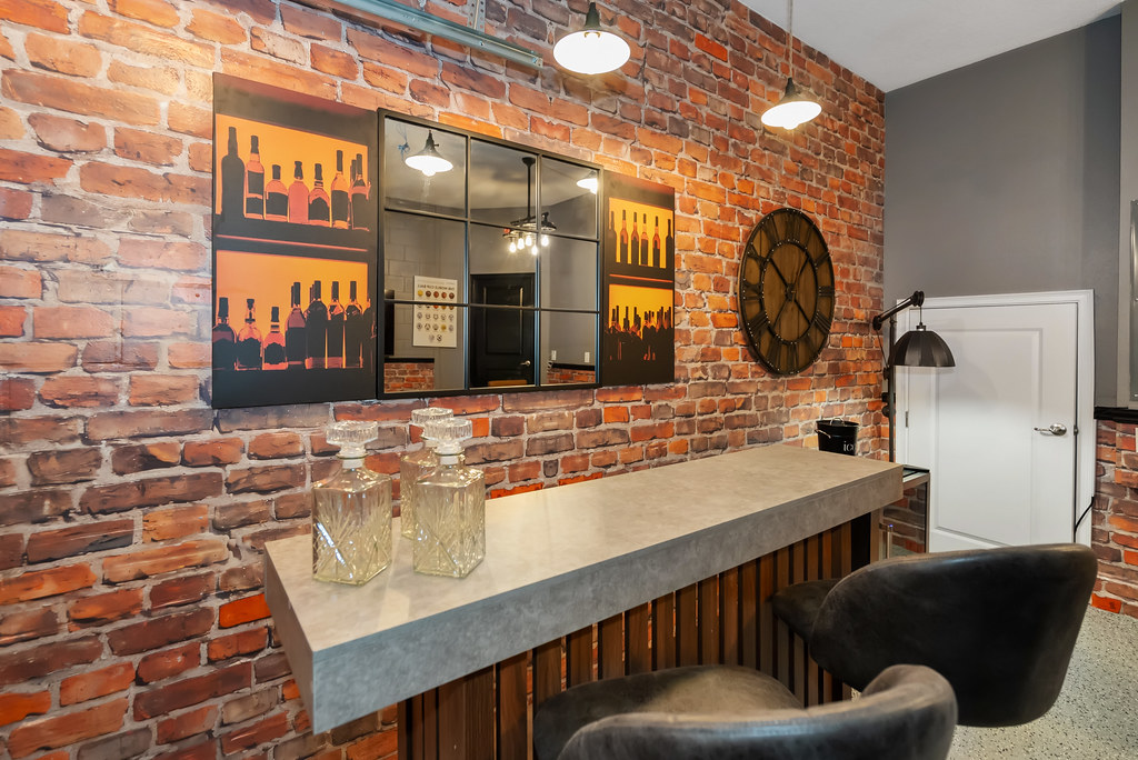 Beach Park, Tampa: Why South Tampa's Most Exclusive Pocket Rewards Premium STR Furnishings