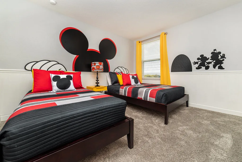 Southeast vacation rental: Buckhead & estate tradition (step 1)