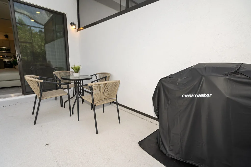 Miami vacation rental: The neighborhoods with highest corporate demand in Miami (step 3)
