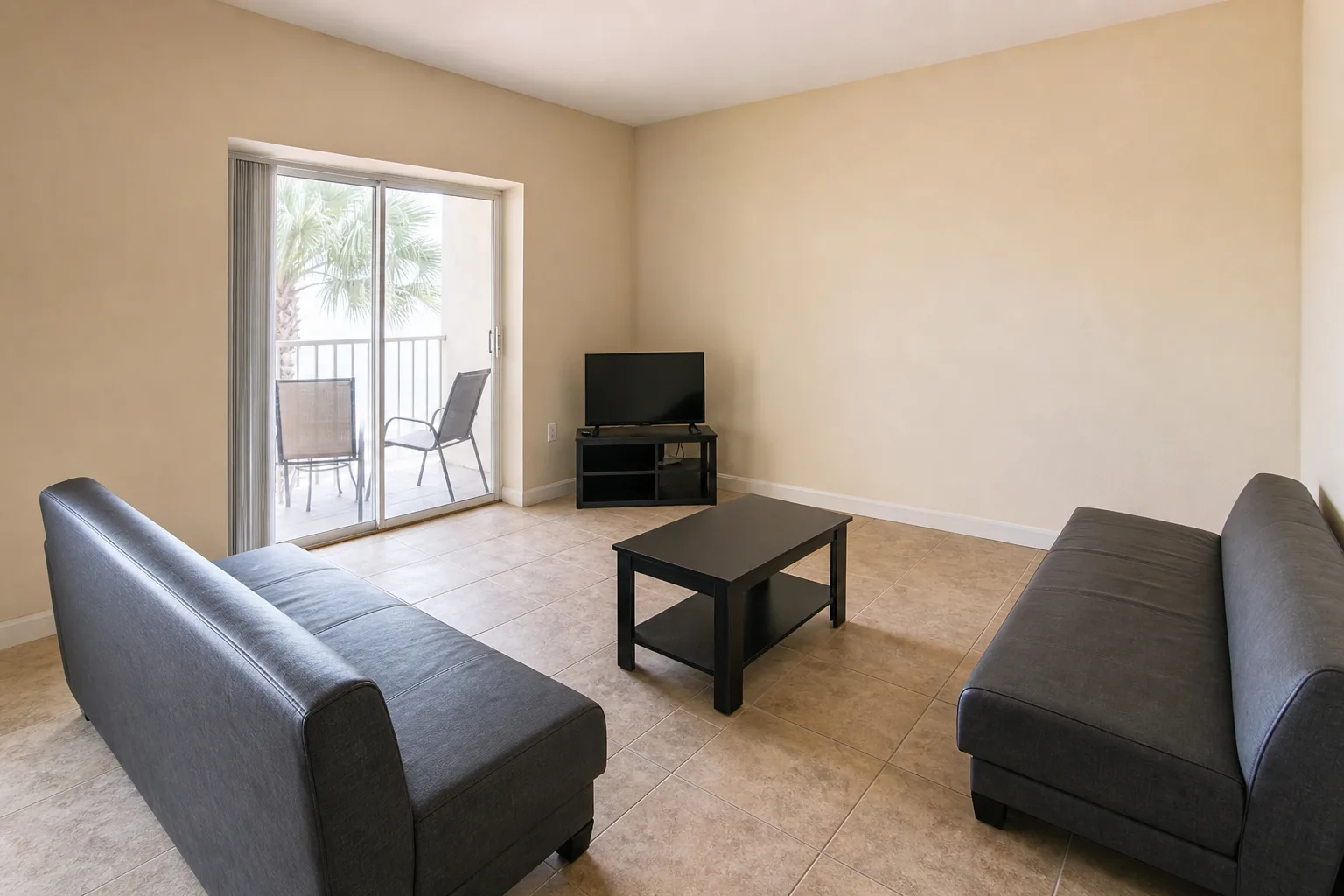 Mistake 1 — Sizing the budget by bedroom count instead of package level (step 1)