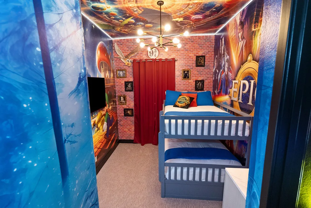 Tampa vacation rental: Why multi-vendor retail consistently misses the two-week window (step 1)