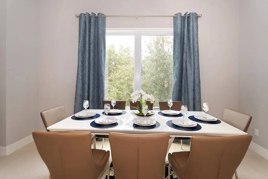 Tampa vacation rental: Week 1: Quote, confirm, and schedule (step 3)