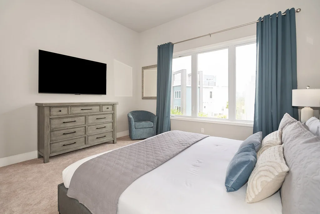 Tampa vacation rental: What Tampa PMs actually need from a furniture partner (step 1)