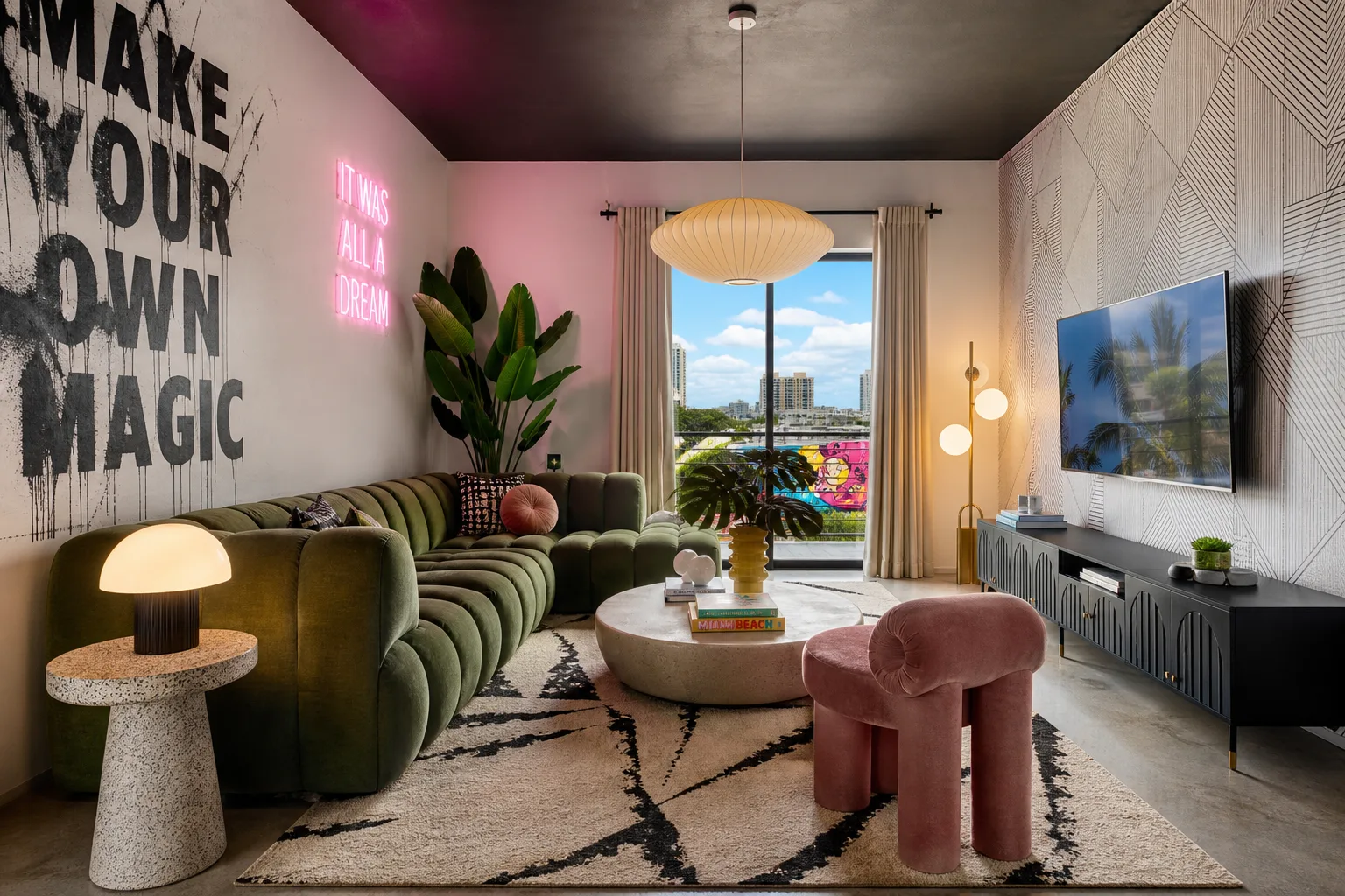 Miami vacation rental: The balcony premium—and what makes it disappear (step 4)